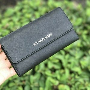 Michael Kors Jet Set LG Trifold Leather Wallet